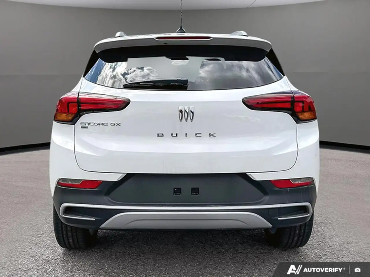 Buick Encore снимка Buick Encore
