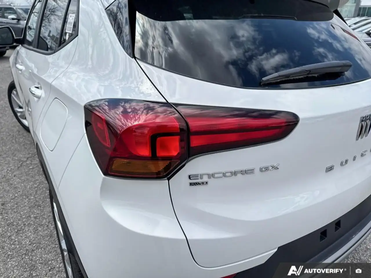 Buick Encore снимка Buick Encore