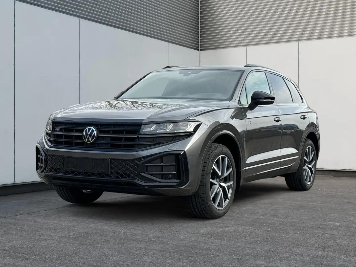 Volkswagen Touareg R FINAL EDITION 4M+PANO+AHK+20"LM+HUD+IQ.-MATRI... Grau - 1