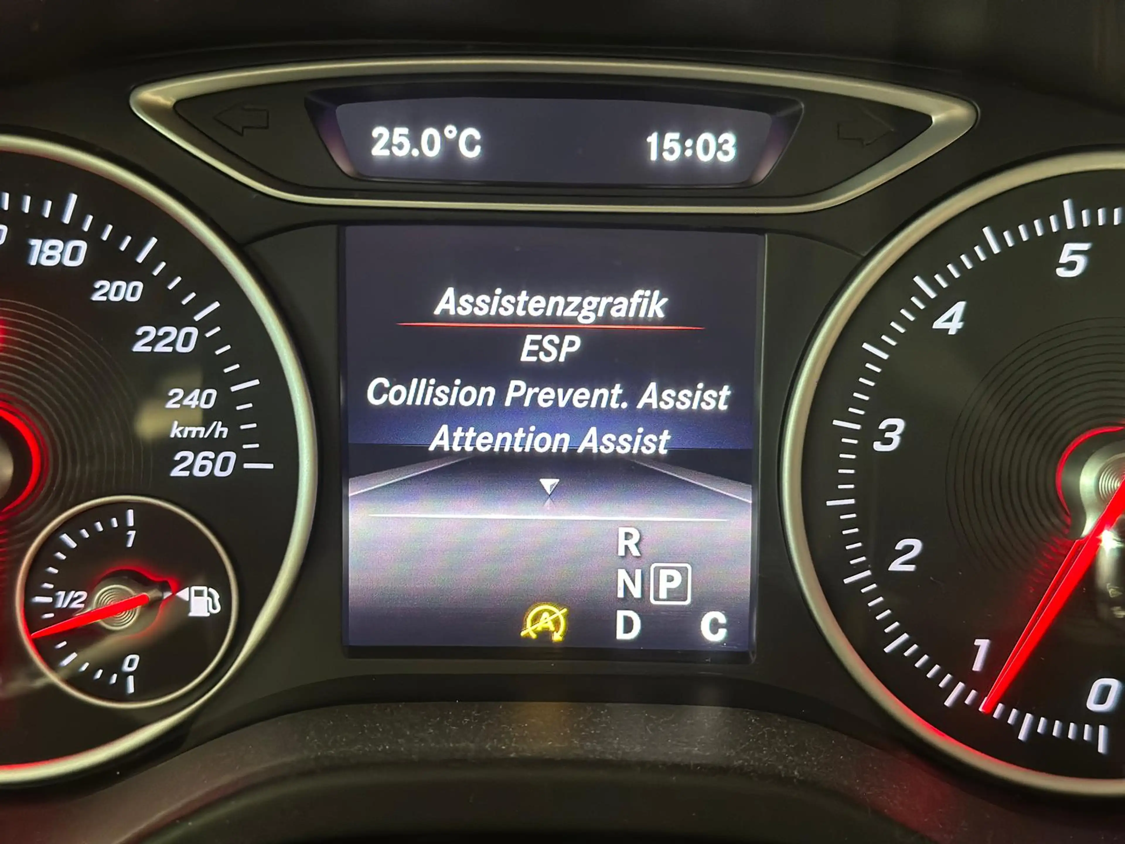Mercedes-Benz A 180 7G LED LEDER-SPORTSI NAV KAM SPUR TEMPO SHZ MOPF F — photo 15