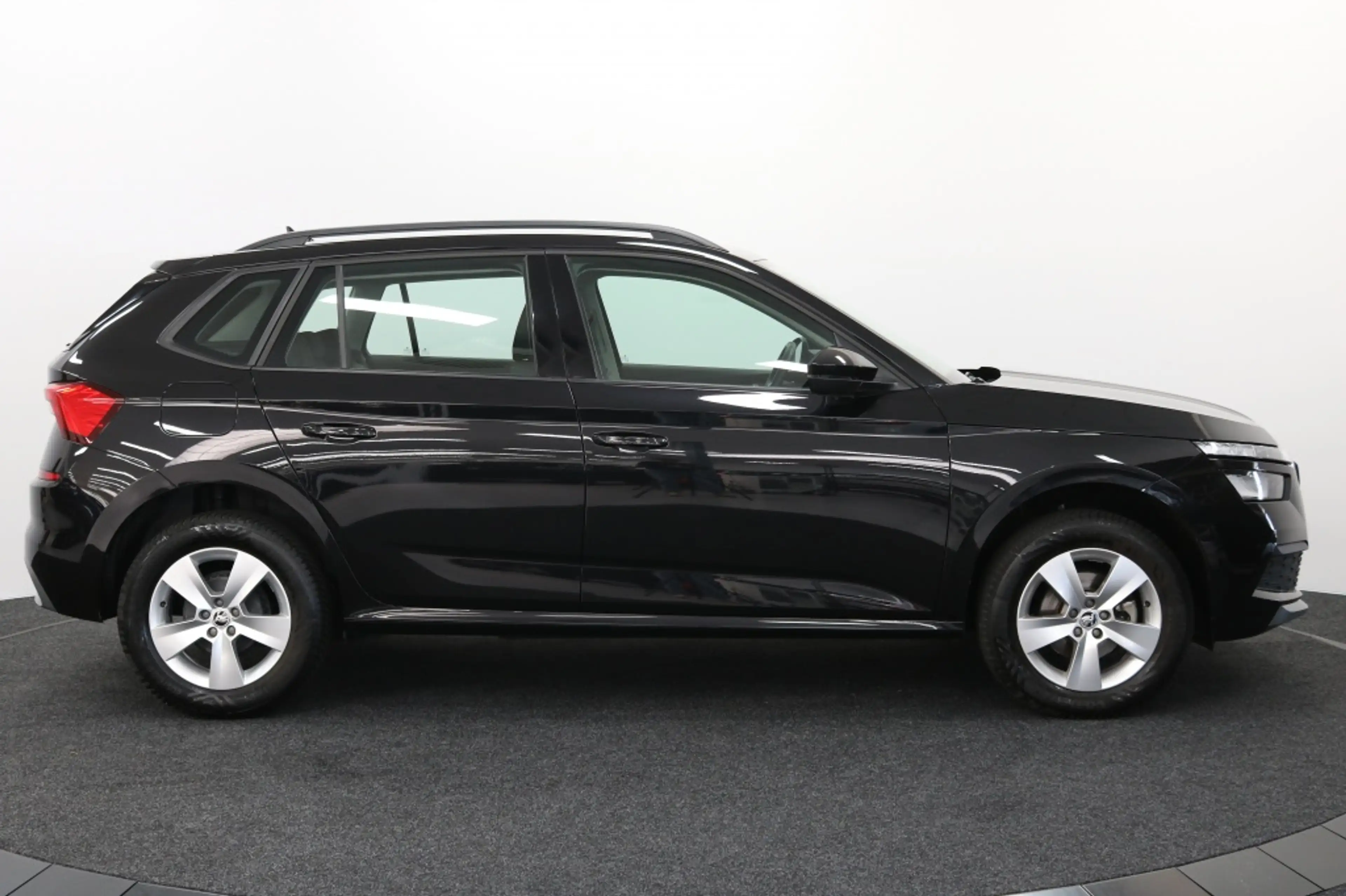 Skoda Kamiq 1.0 TSI Ambition — photo 15