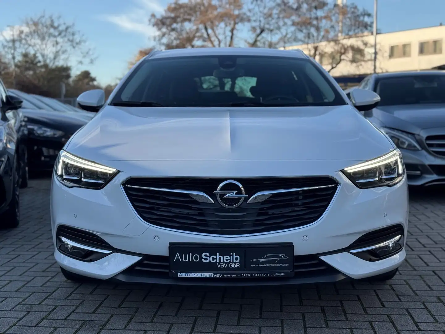Opel Insignia B ST Innovation*Head-Up*Kamera*Leder* Weiß - 2