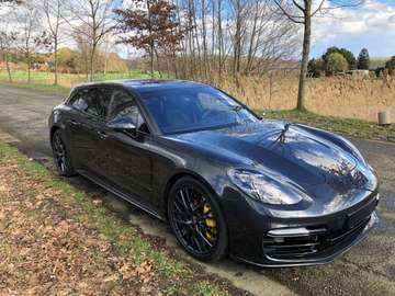 Panamera GTS Sport Turismo, full option
