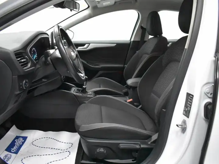 Ford Focus 1.5 EcoBlue Trend + 2020, foto 9