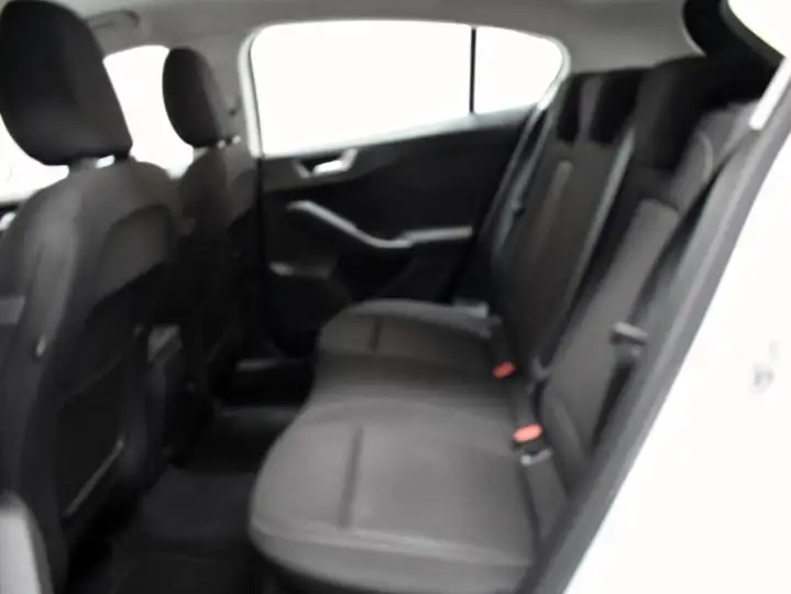 Ford Focus 1.5 EcoBlue Trend + 2020, foto 29