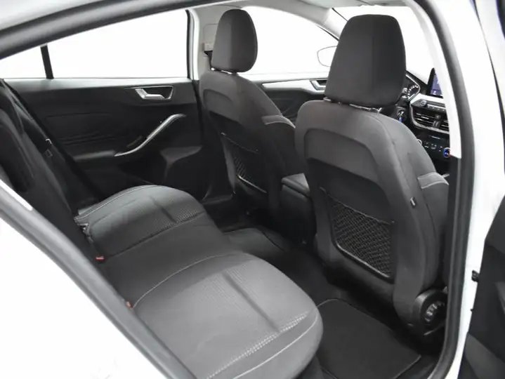 Ford Focus 1.5 EcoBlue Trend + 2020, foto 39