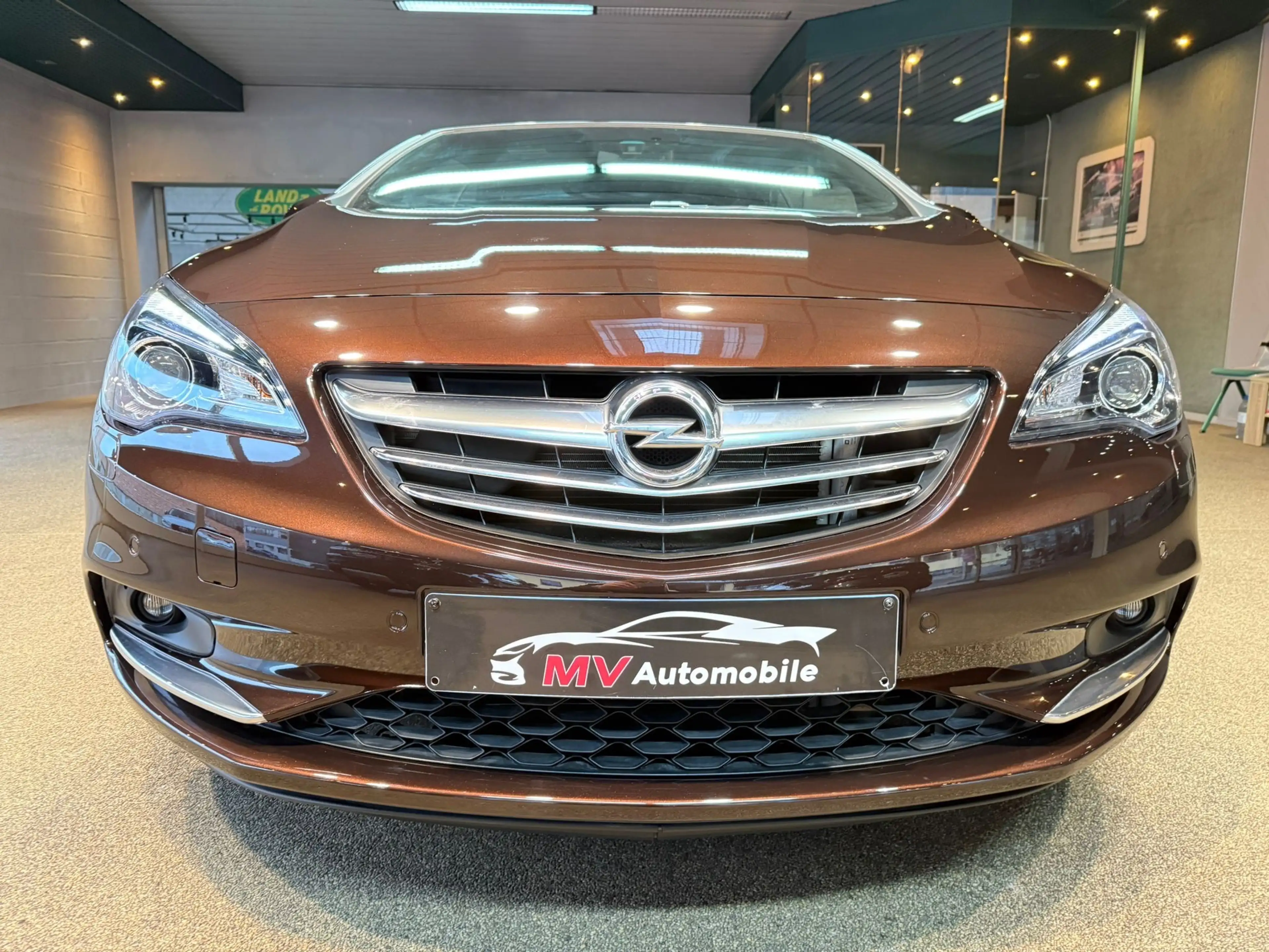 Opel Cascada 1.4 Turbo Cosmo * 20.000kms * Full Options — photo 2