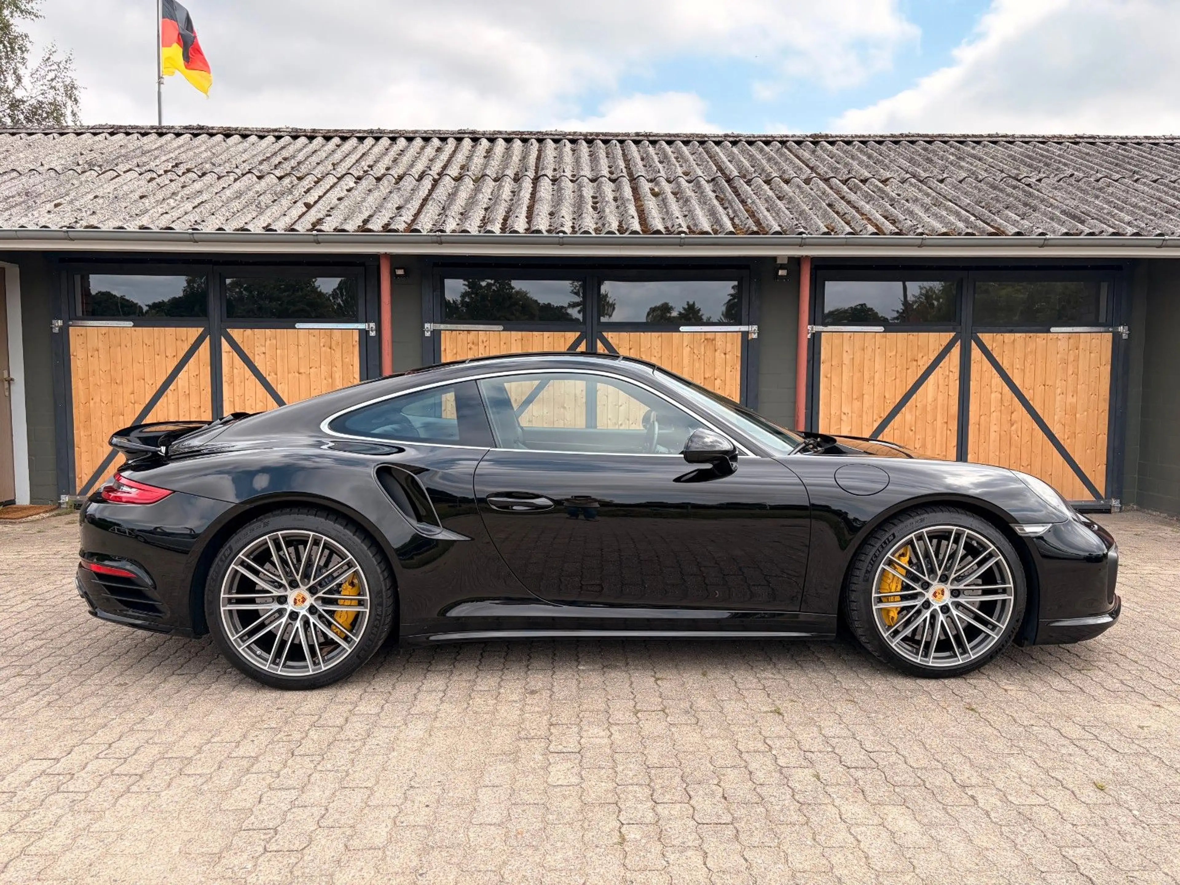 Porsche 991 .2 Turbo S Approved BURM/PANO/KERAMIK/SITZLÜF — photo 4