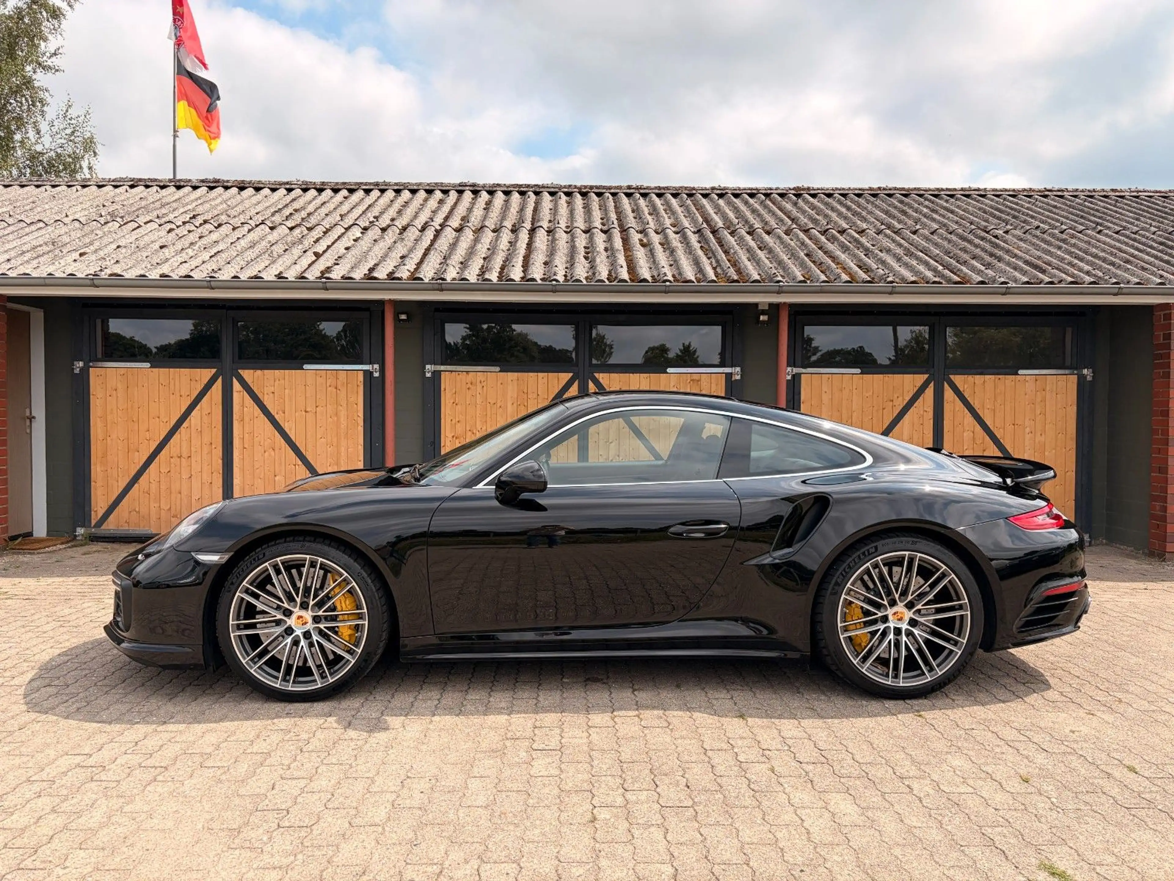 Porsche 991 .2 Turbo S Approved BURM/PANO/KERAMIK/SITZLÜF — photo 8