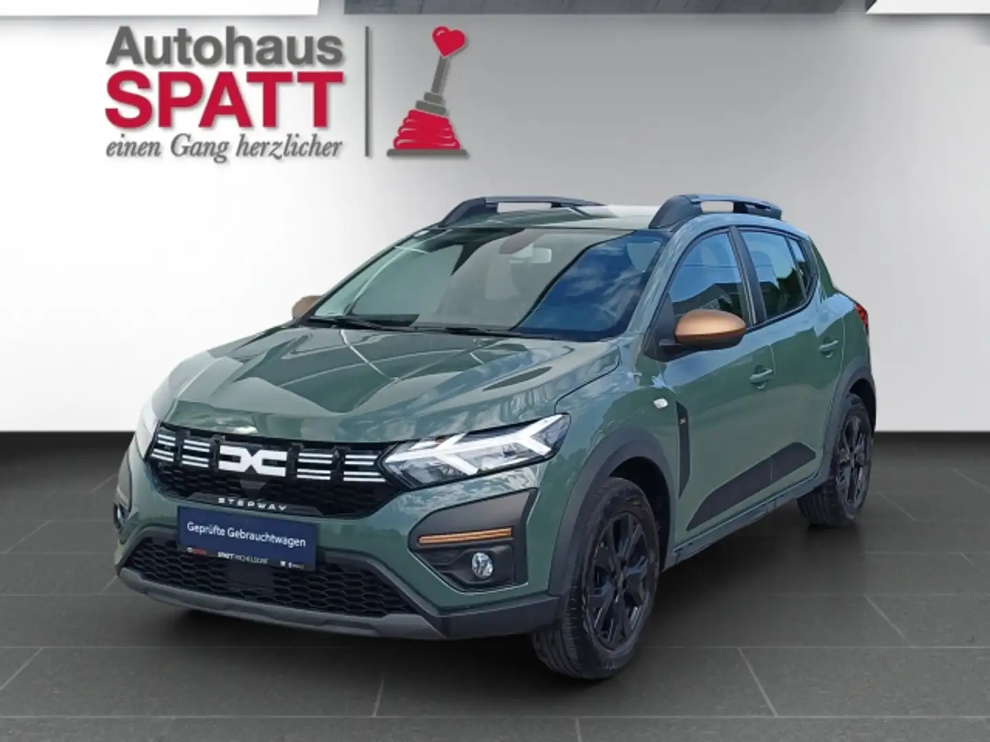 Dacia Sandero Stepway Extreme TCe90 !! Neuzugang !! Grün - 1