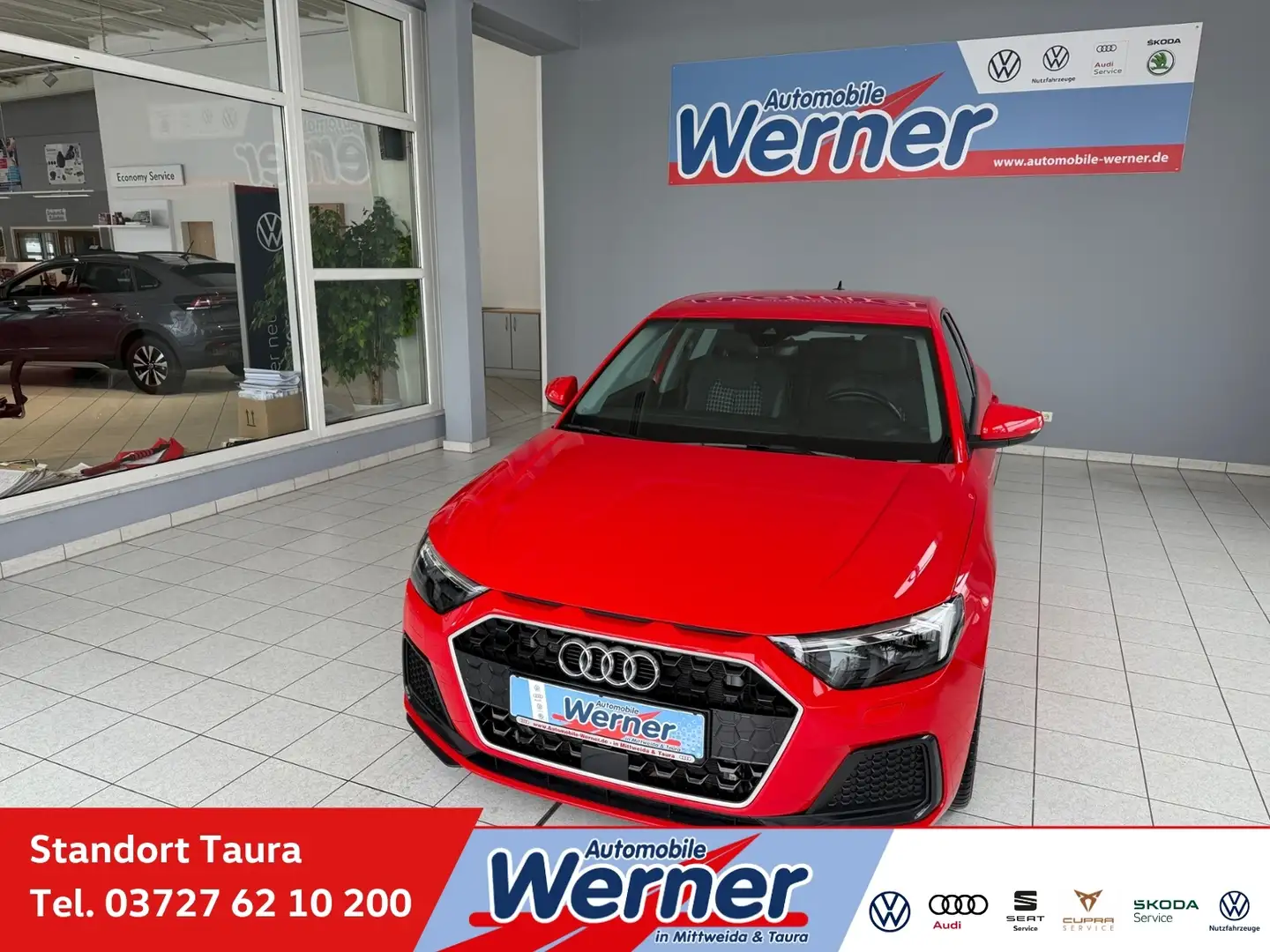 Audi A1 Sportback Advanced 30TFSI LED Navi GRA Rood - 1