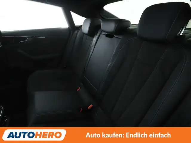 Audi A5 view 14