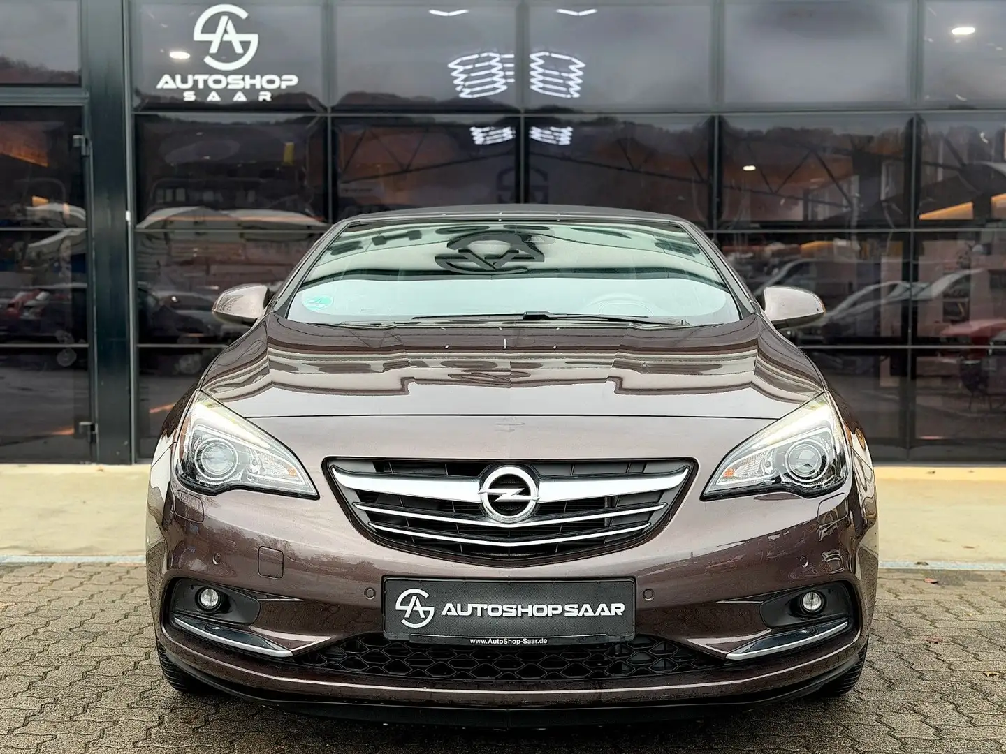 Opel Cascada 1.HAND/ CAM/SHZ&Belüftung/Leder - 2