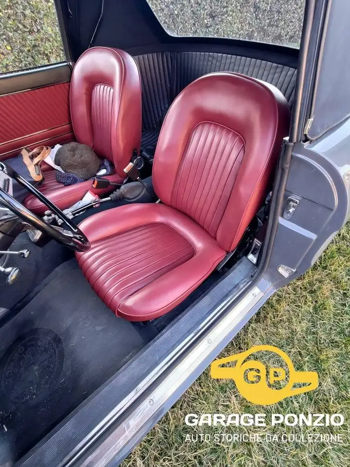 Alfa Romeo Spider Duetto osso di seppia, foto 6