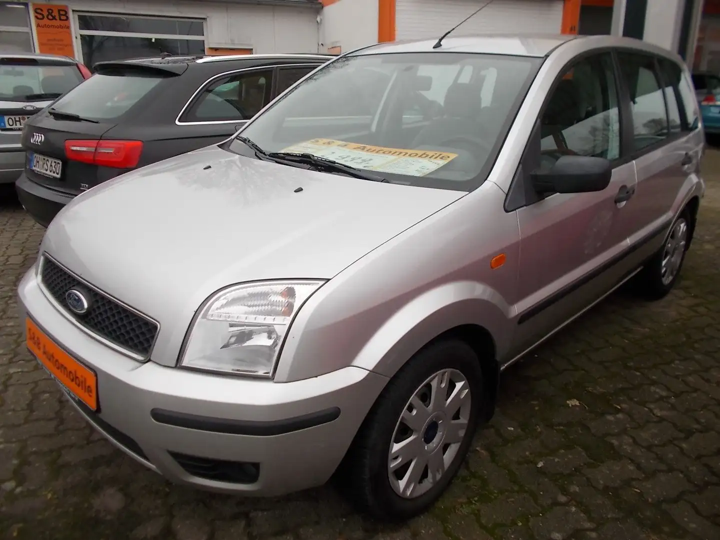 Ford Fusion 1.6 16V WENIG KM TÜV 11/27 Argent - 2