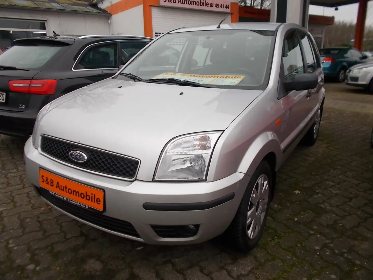 Ford Fusion 1.6 16V WENIG KM TÜV 11/27 Argent - 1