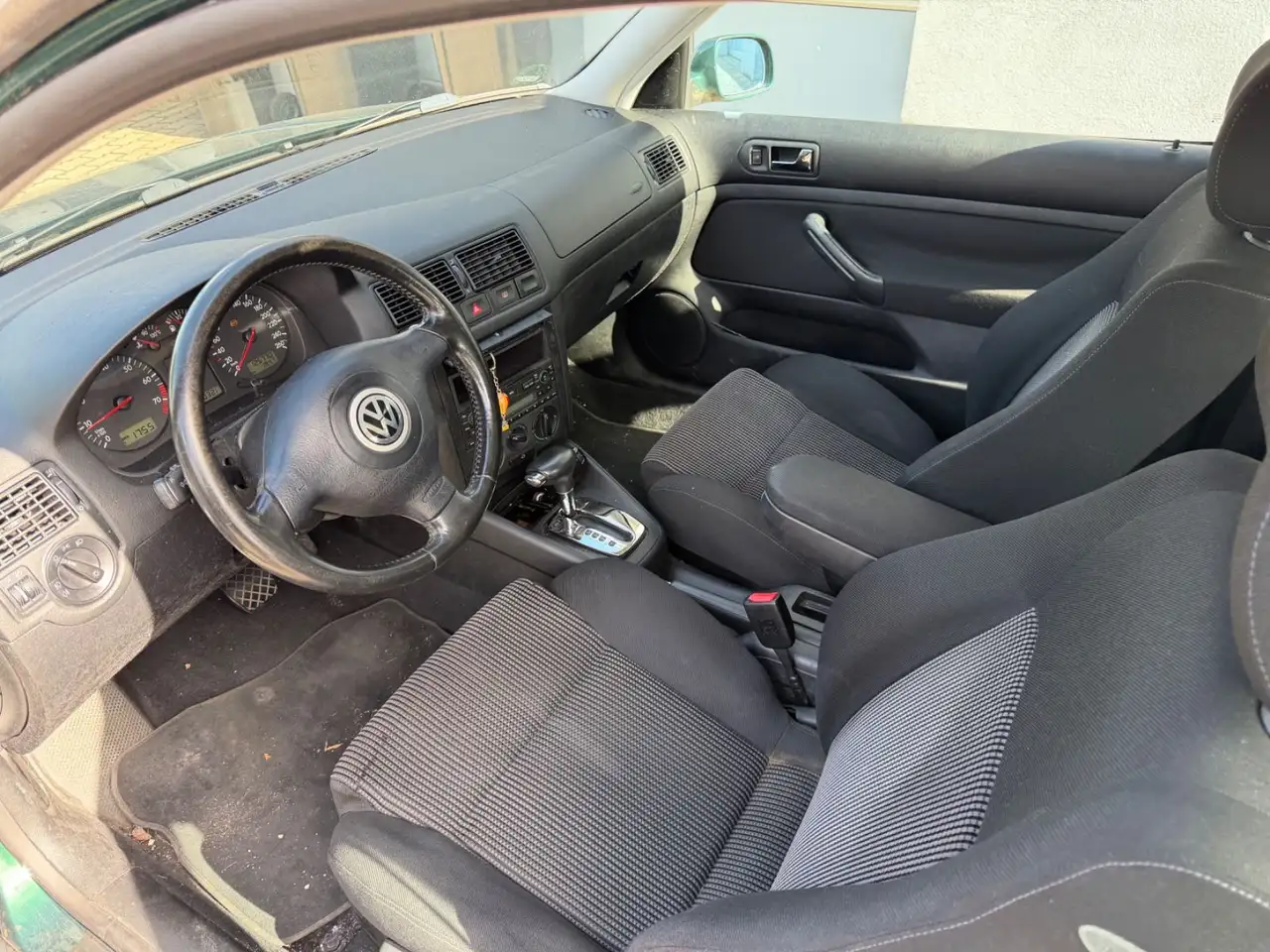 Volkswagen Golf 1.6 Auto Schiebedach,Automatik,TÜV 11/26,, foto 10