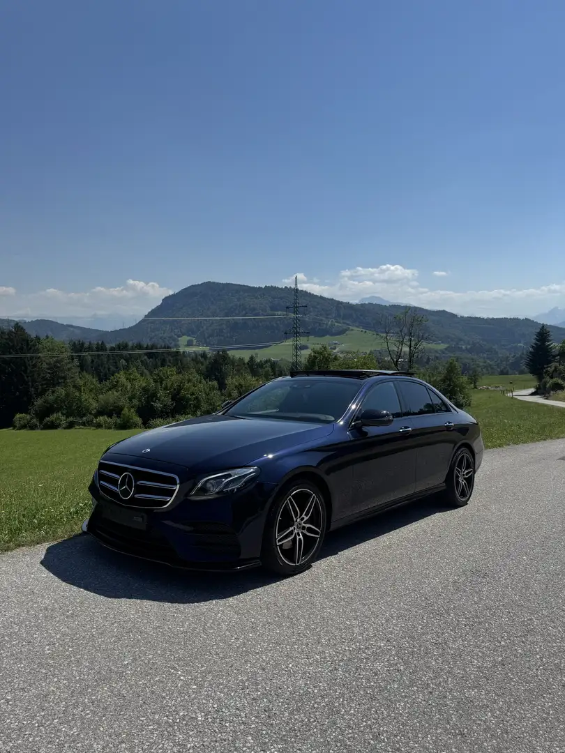Mercedes-Benz E 220 d 4MATIC Aut. - 1