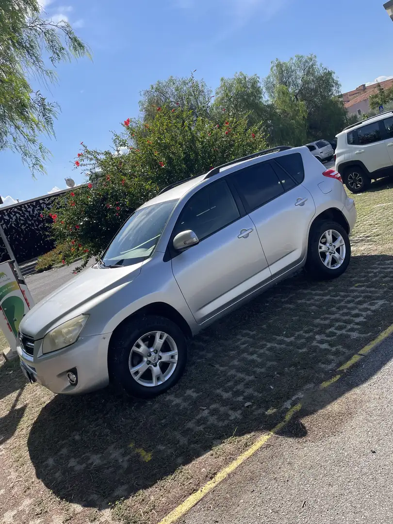Toyota RAV 4 RAV4 Crossover 2.2 d-4d Exclusive 150cv Argento - 1