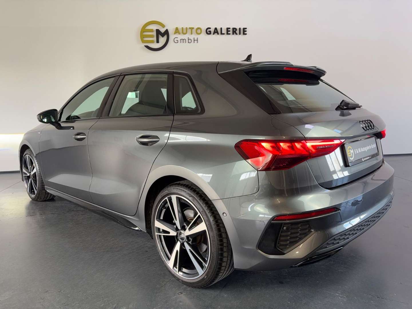 Audi A3 Sportback S Line 35 TFSI -  - Joinsteer - #2