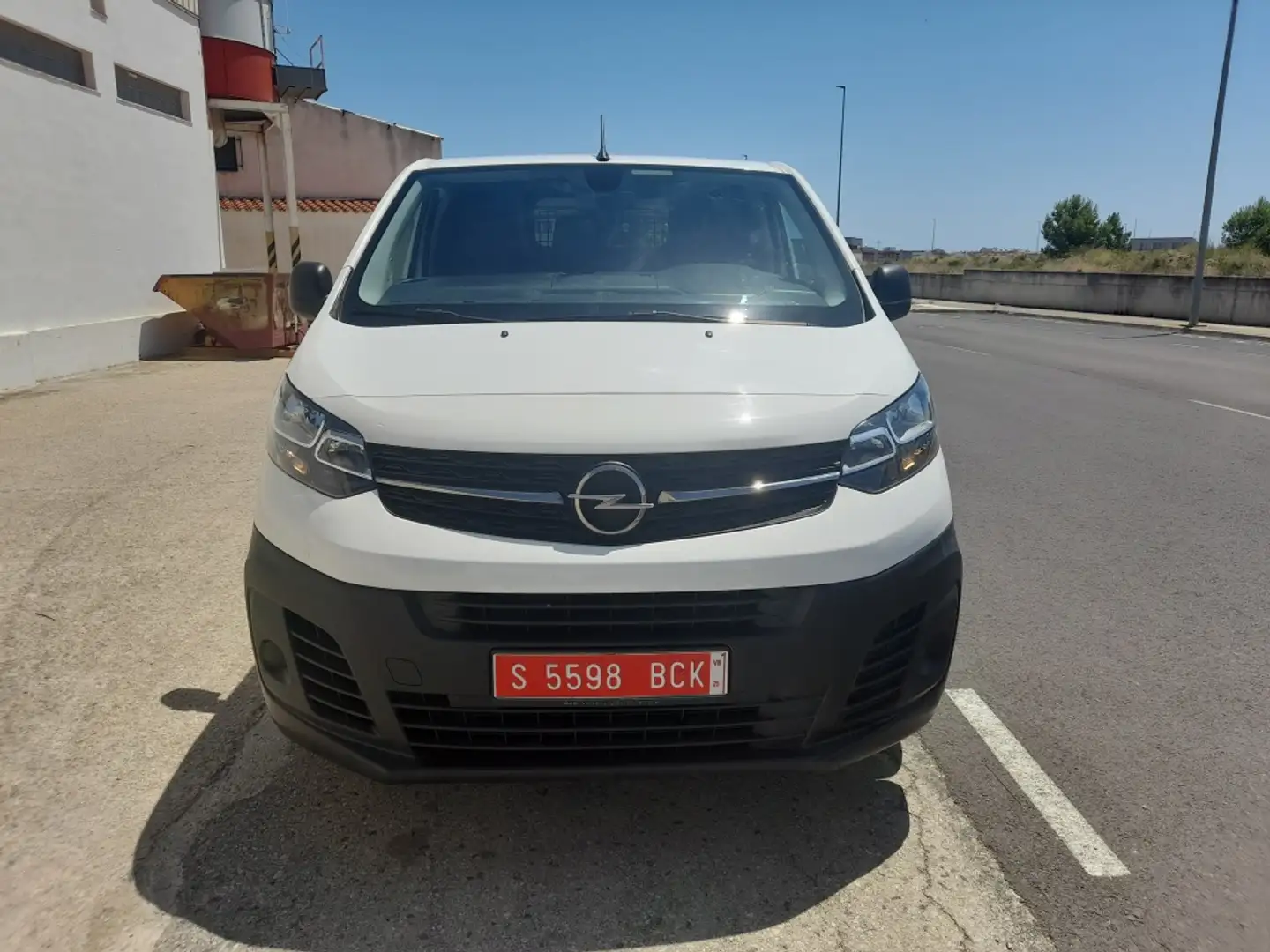 Opel Vivaro Furgón 1.5D S Carga Standard Innovation 12 Blanco - 2