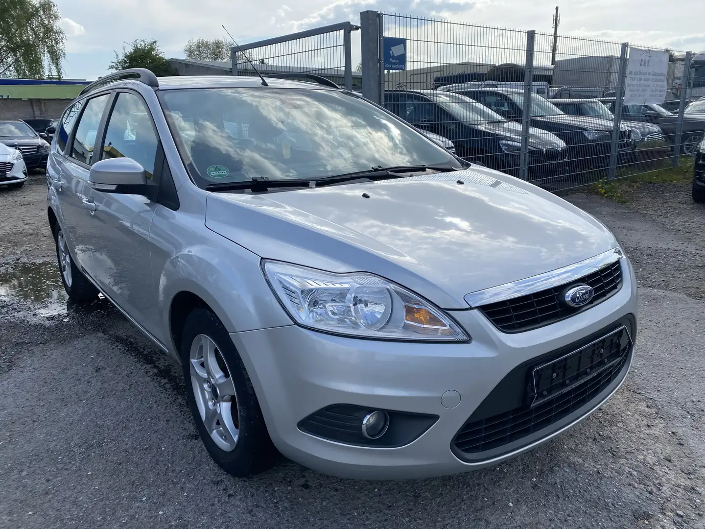 Ford Focus Turnier 1.6 16V,Klima,Euro 5 Серебристый - 2