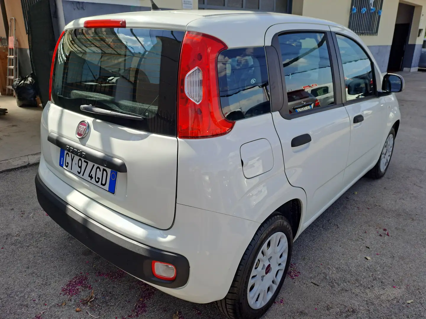 Fiat Panda Panda 1.2 Easy 69cv E6 bijela - 2