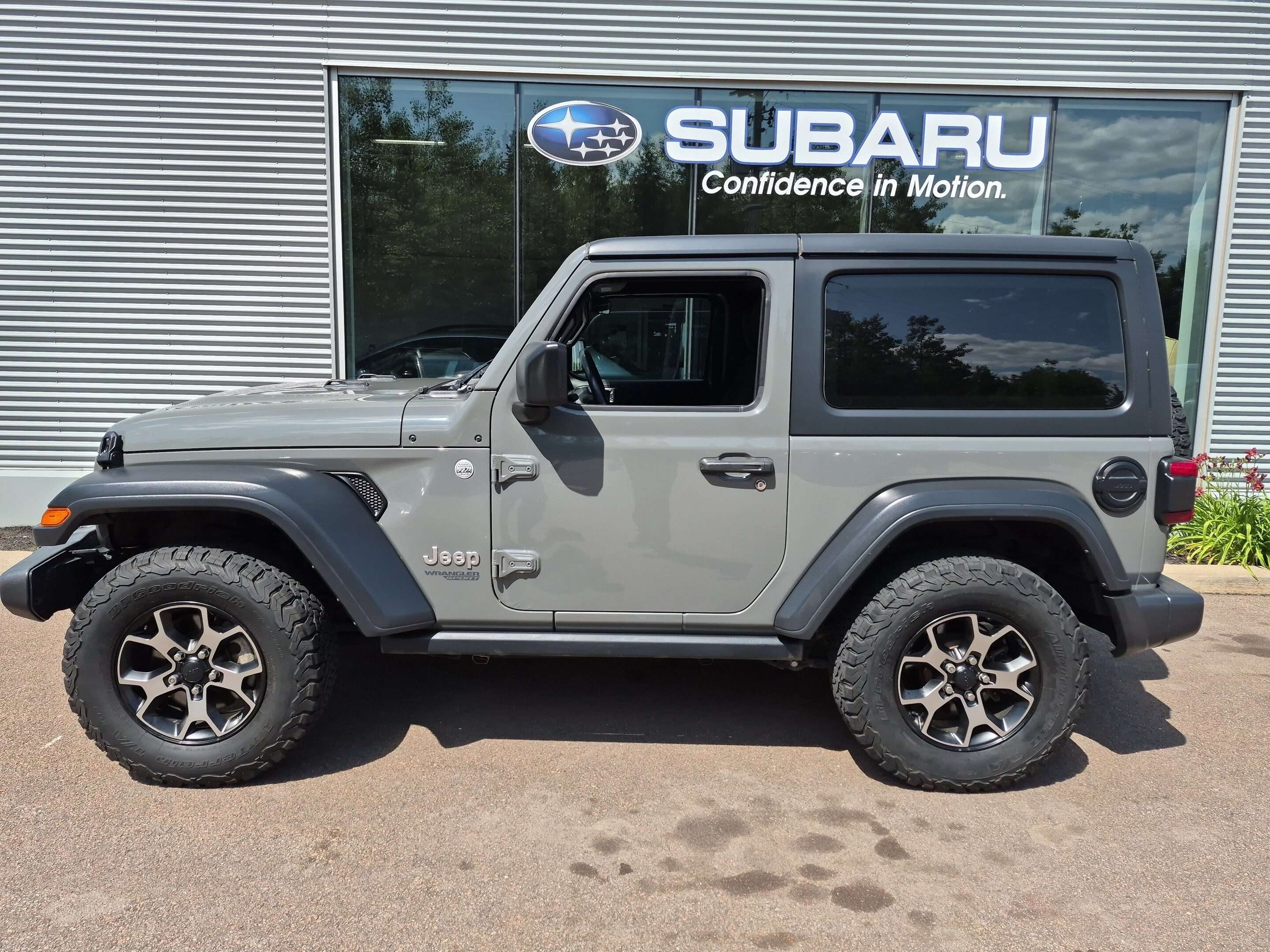 2019 Jeep Wrangler Sport S — снимка 1
