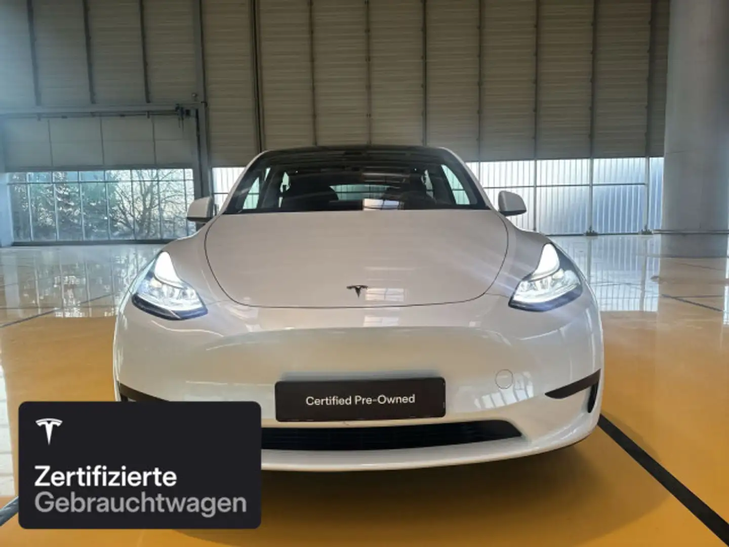 Tesla Model Y Rear-Wheel Drive Blanc - 2