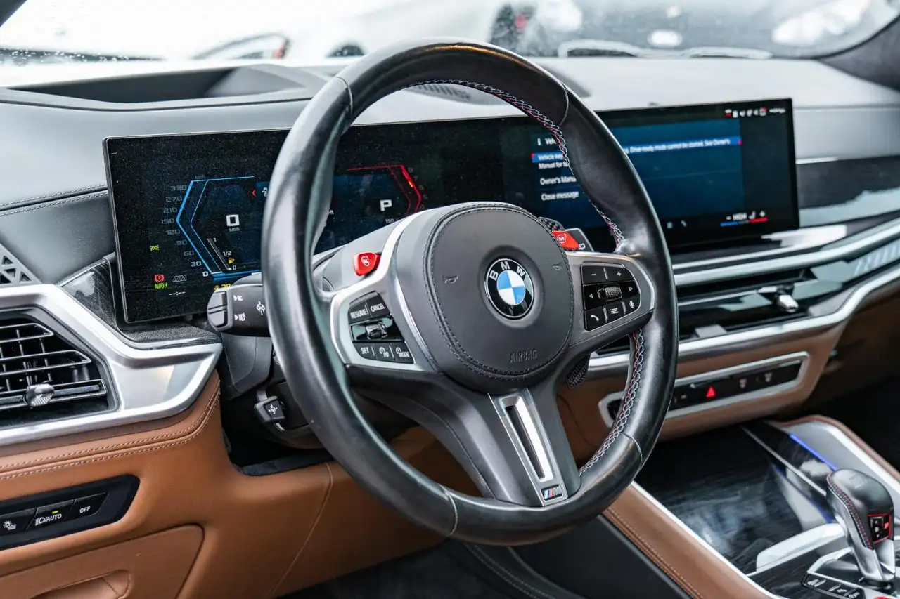 BMW X5 M снимка BMW X5 M