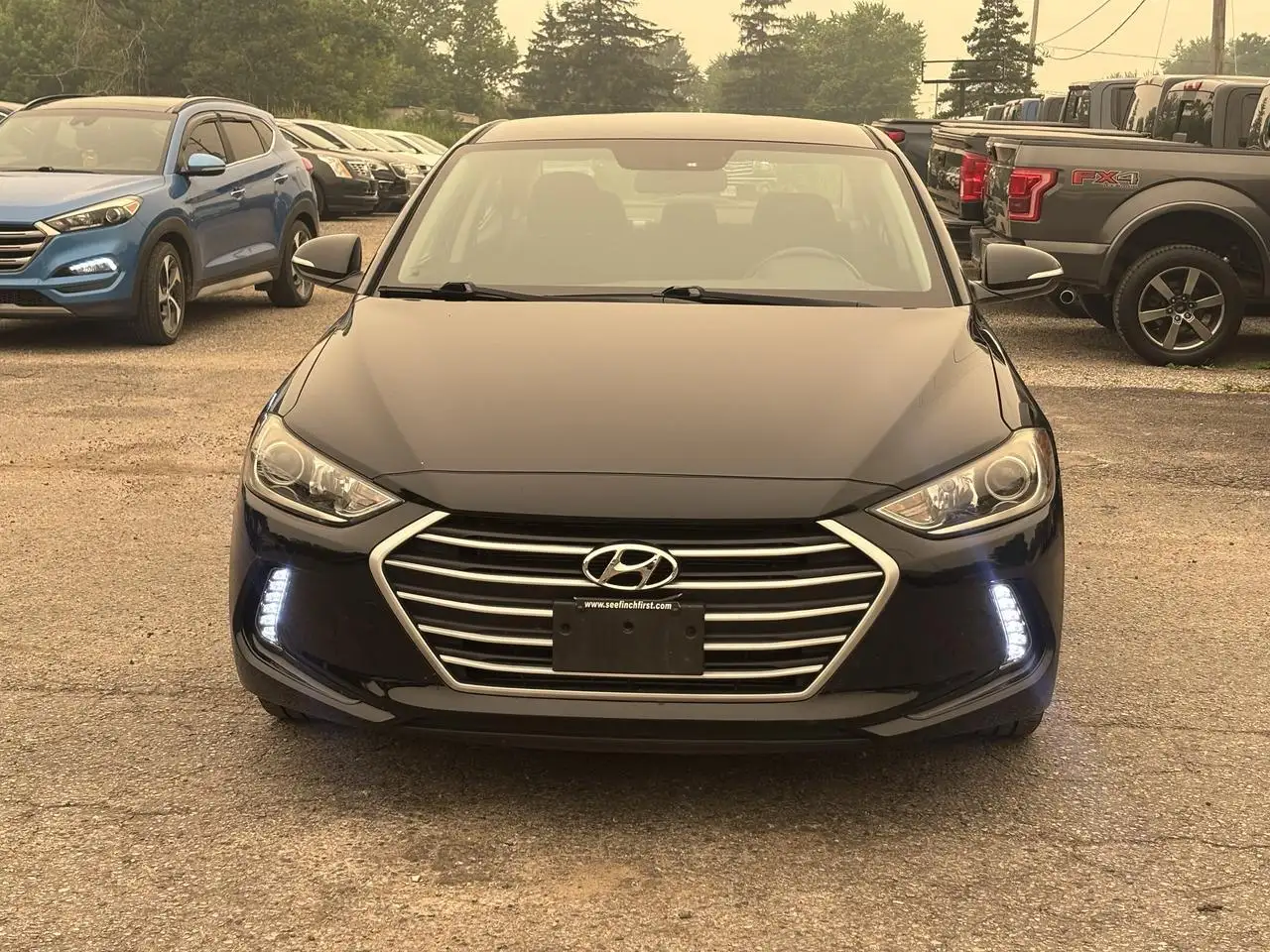 Hyundai ELANTRA fotografie Hyundai ELANTRA