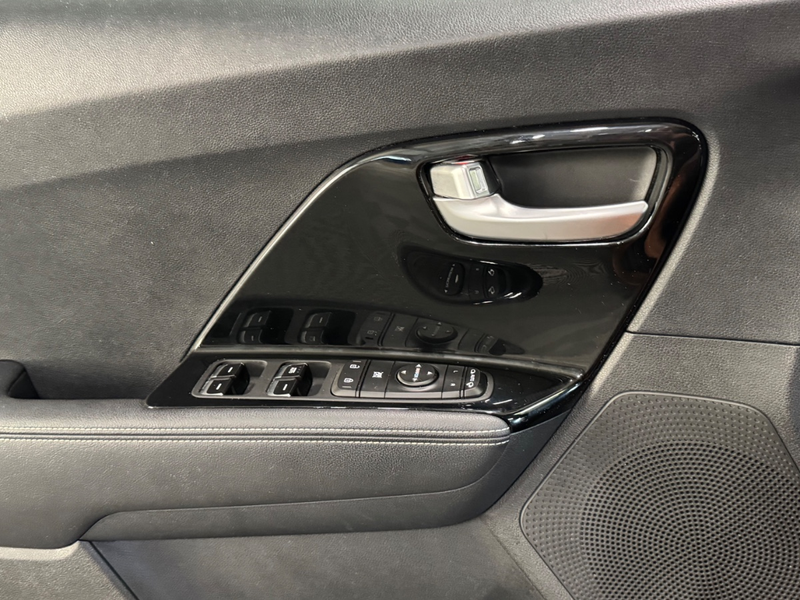 Kia e-Niro DynamicLine 39kWh | SoH 100% | Navi | Camera — photo 19