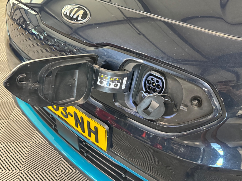 Kia e-Niro DynamicLine 39kWh | SoH 100% | Navi | Camera — photo 15