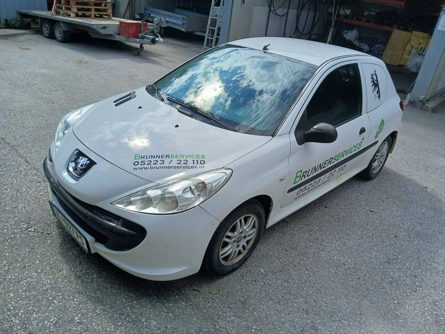 Peugeot 206 206  XA HDI 70 XA Weiß - 1