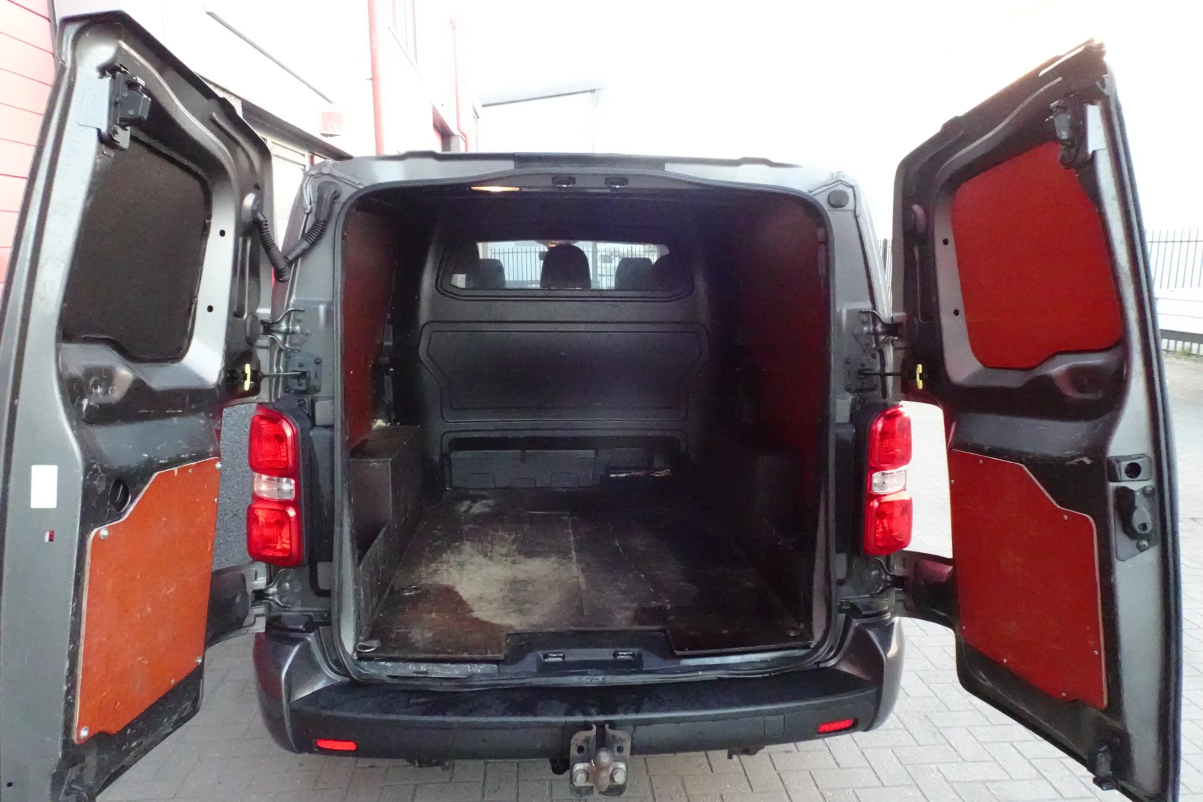 Peugeot Expert 2.0 BlueHDI 145 Long Premium DC 5 zits — photo 16