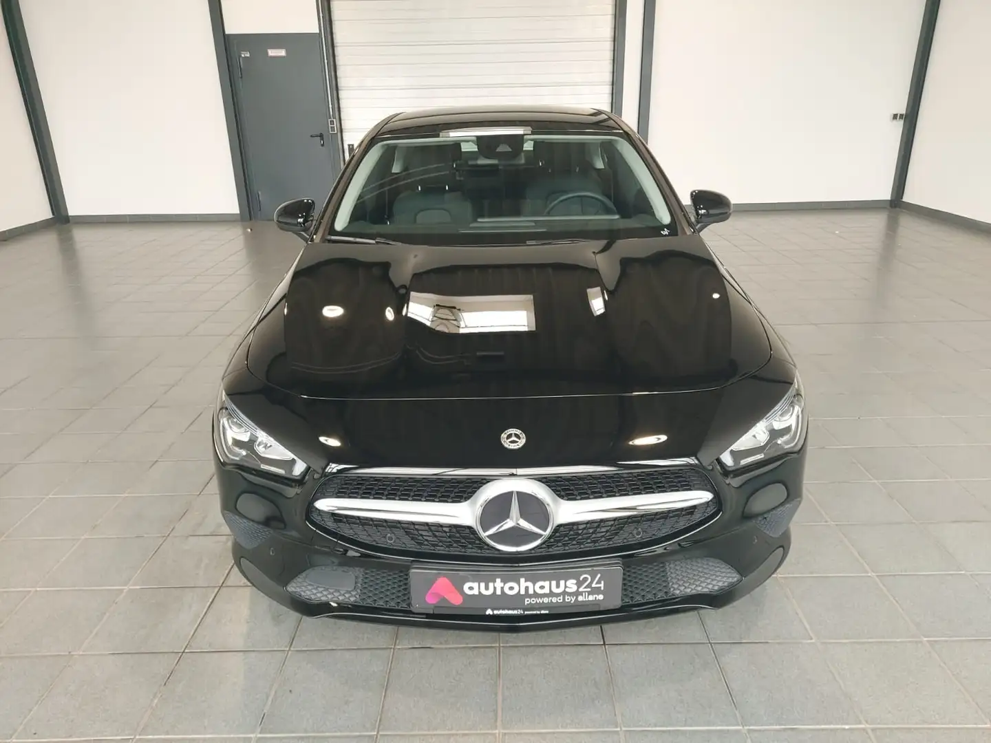 Mercedes-Benz CLA 180 Navi|CarPlay|Kamera|LED Zwart - 2