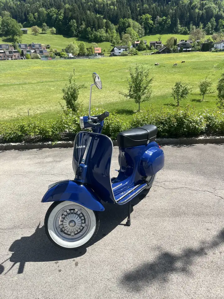 Vespa 50