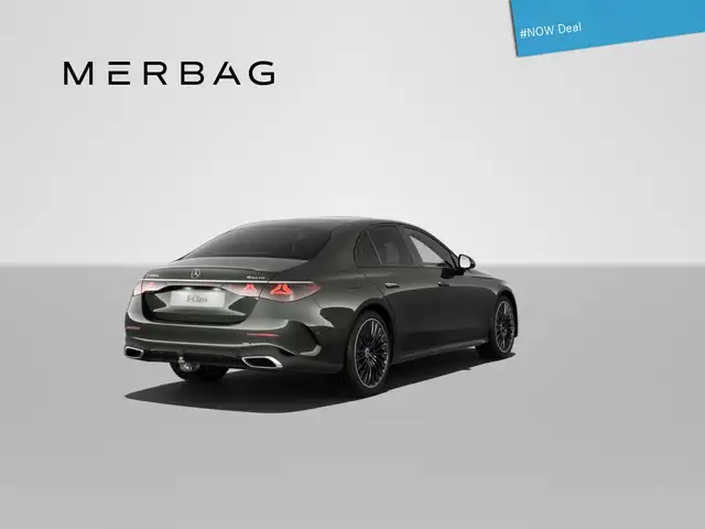 Mercedes-Benz E-Class view 3