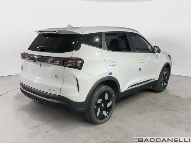 DR Automobiles DR5 view 4