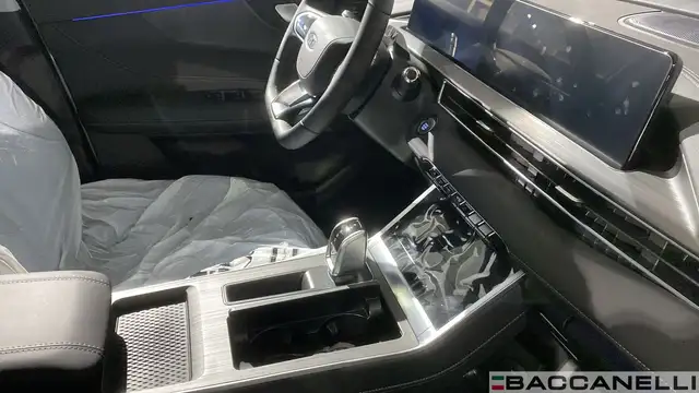 DR Automobiles DR5 view 12