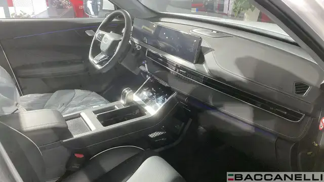 DR Automobiles DR5 view 11