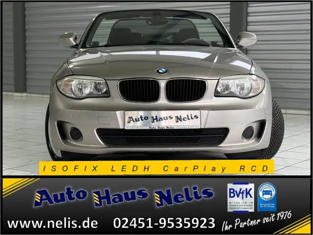BMW 1 Series view 3