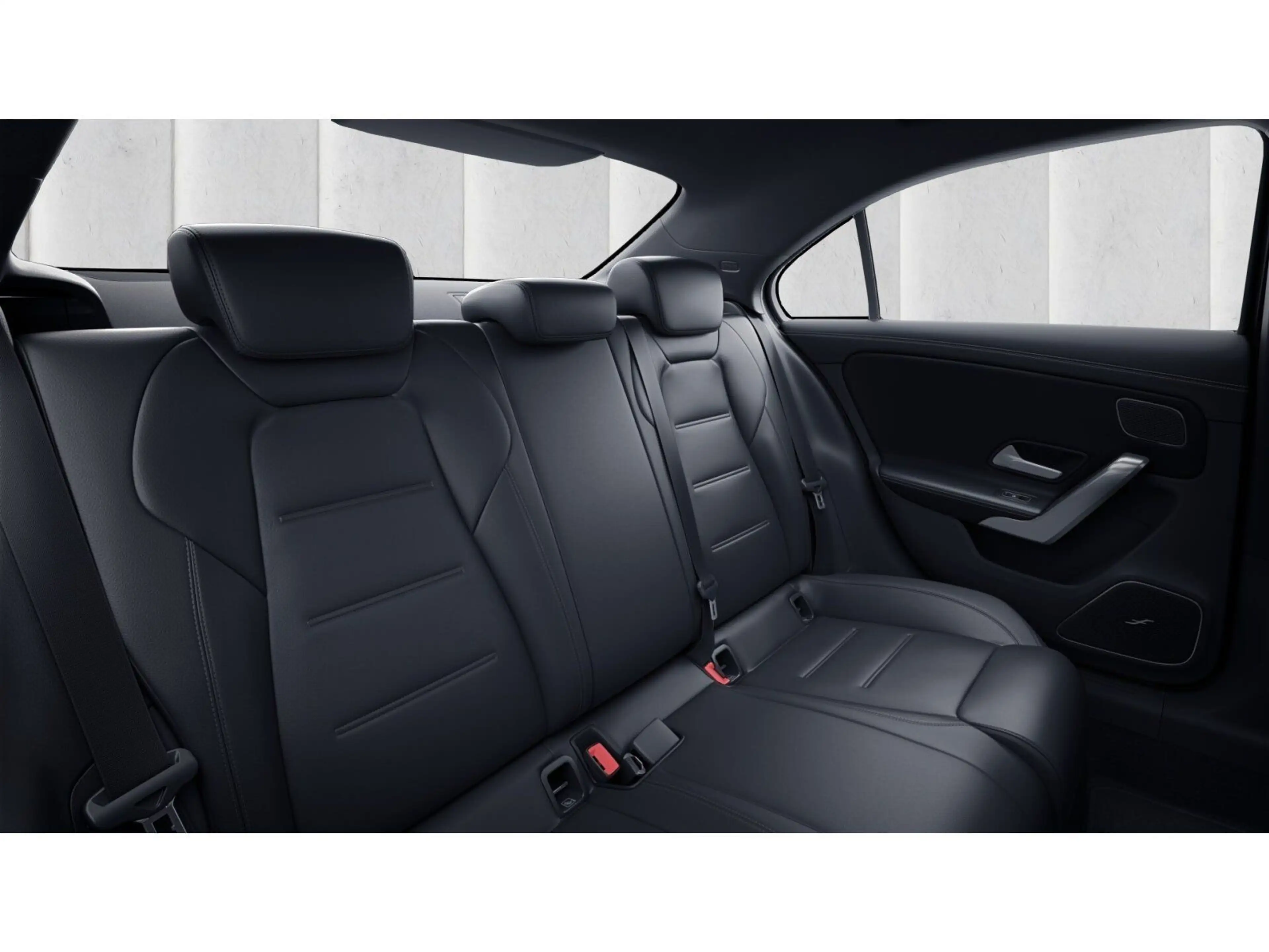 Mercedes-Benz A 35 AMG 4M Limo Night HUD Burmester Kamera 19" — photo 7