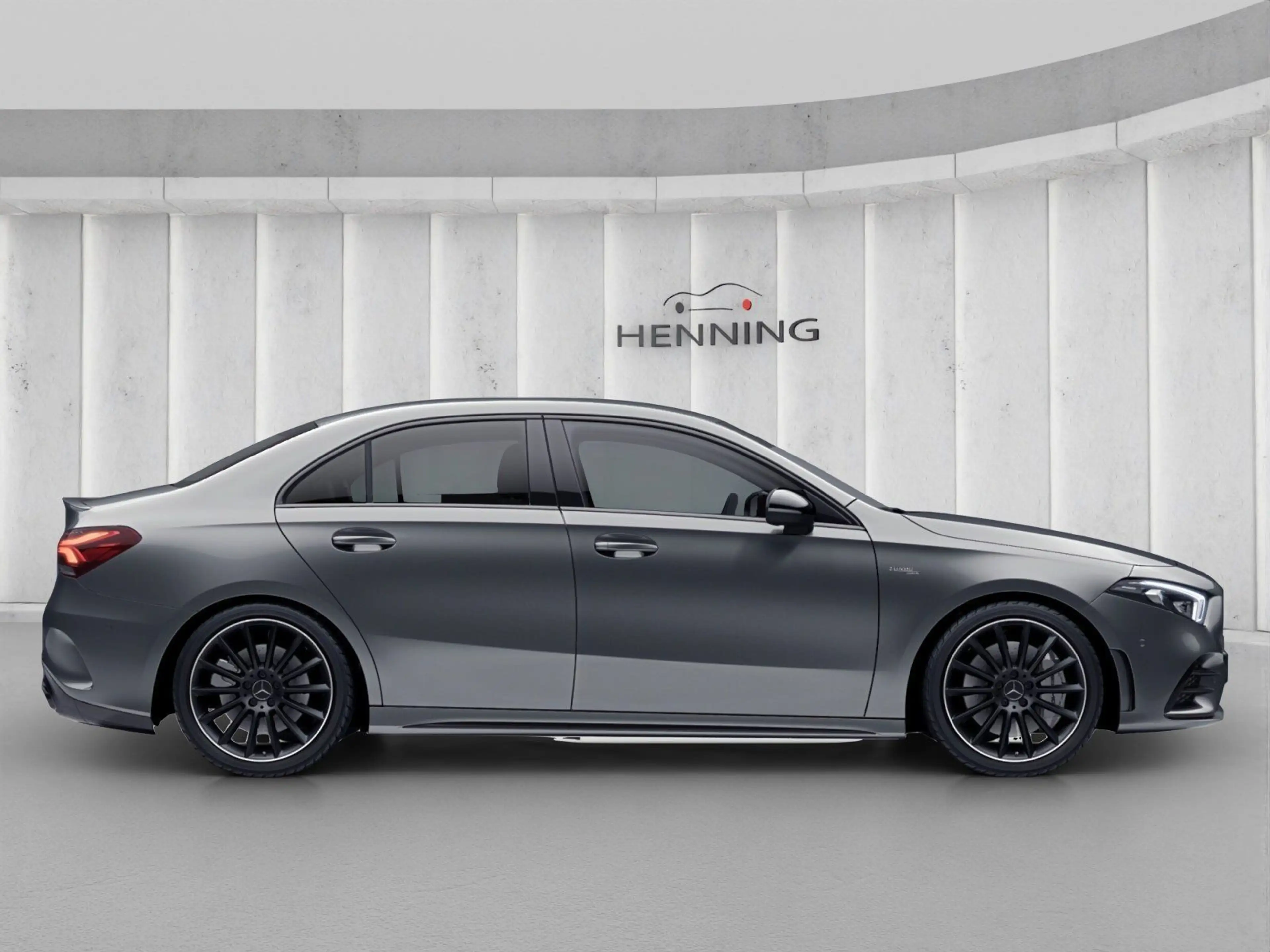 Mercedes-Benz A 35 AMG 4M Limo Night HUD Burmester Kamera 19" — photo 5