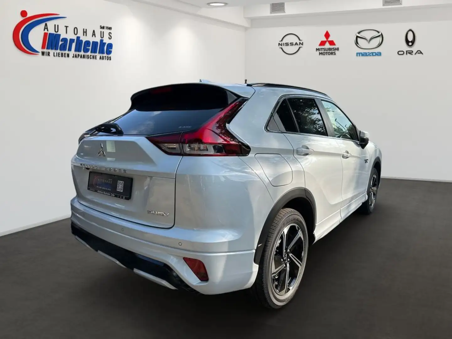 Mitsubishi Eclipse Cross Plug-In Hybrid 4WD Select Weiß - 2