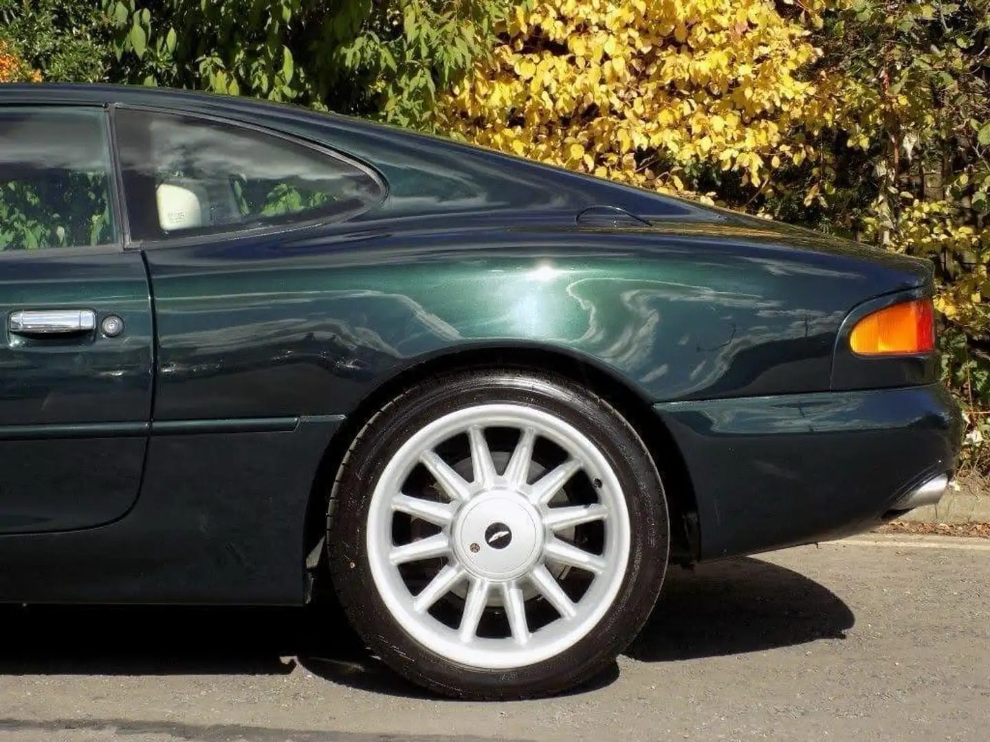 Aston Martin DB7 DB7 coupe 3.2 Vert - 2
