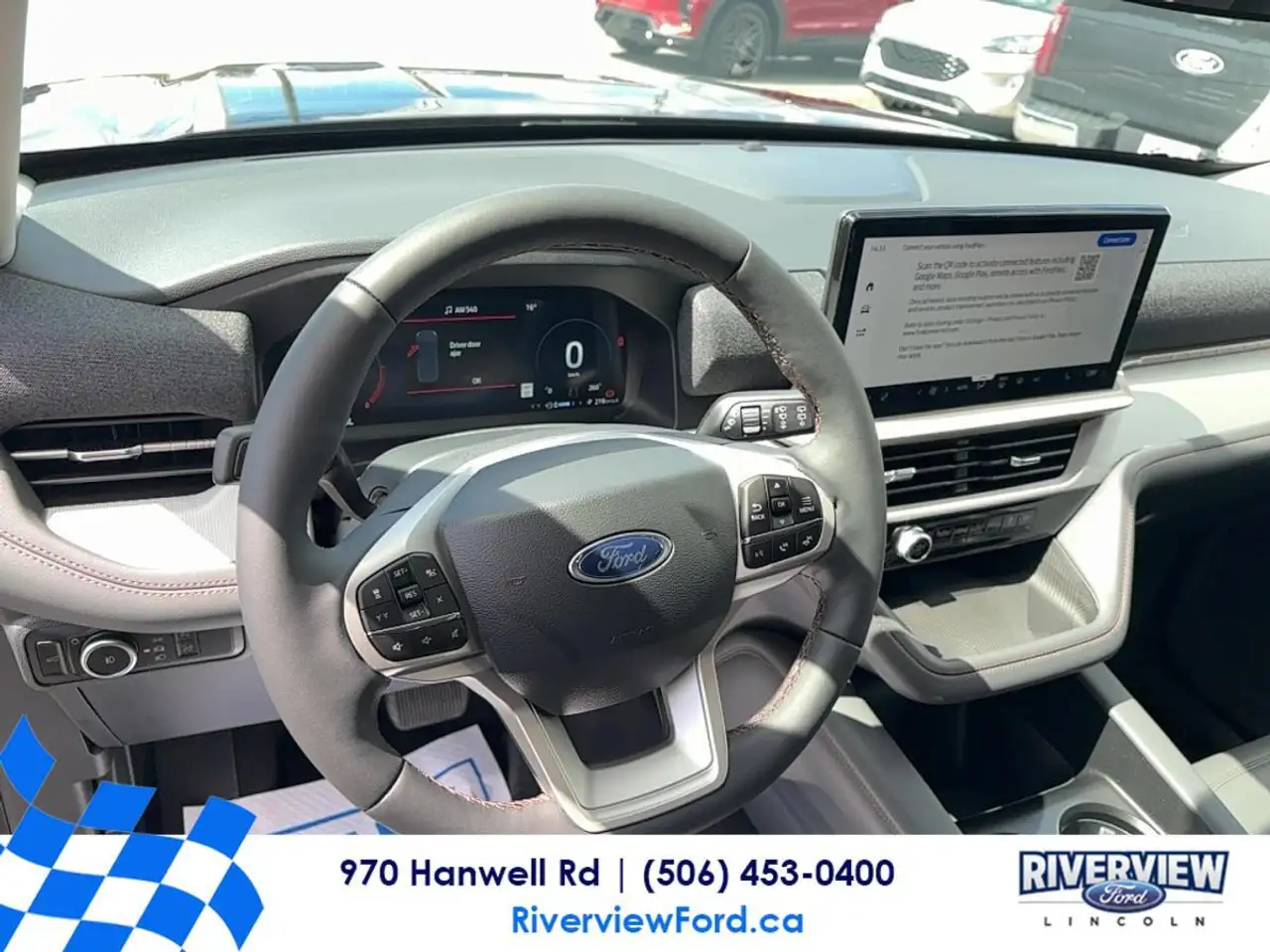 Ford Explorer снимка Ford Explorer