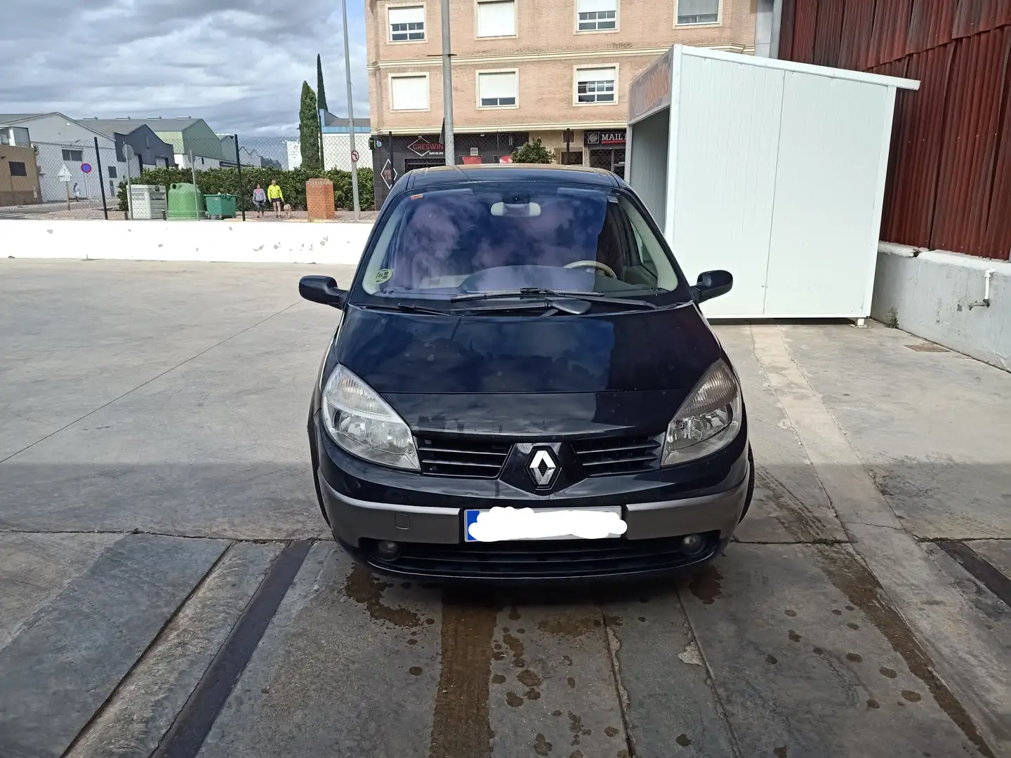 Renault Grand Scenic Scénic 1.9DCI Dynamique 7pl. Aut. Zwart - 1