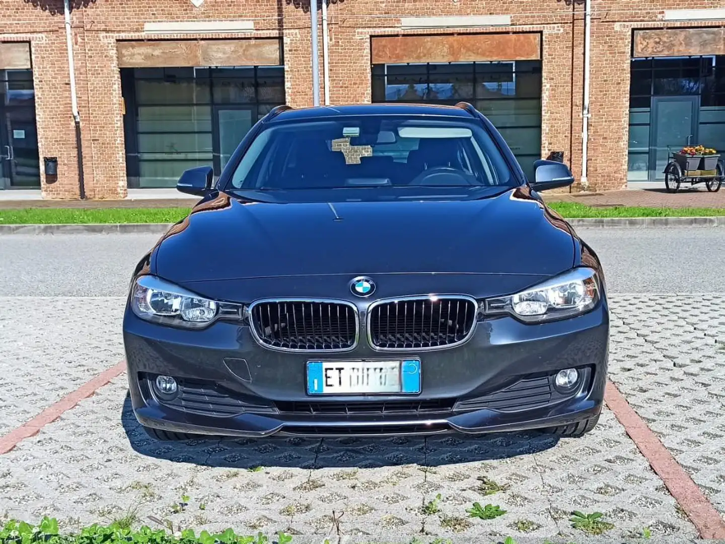 BMW 320 F31 - 320d Touring Efficient Dynamic Grigio - 1