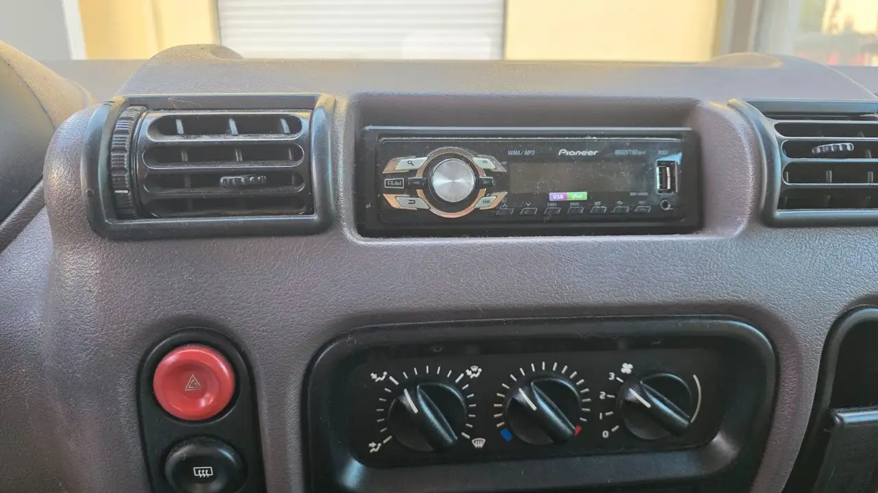 Renault Master Camping, foto 8